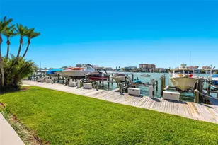 690 Island Way, Clearwater Beach, FL 33767 - Photo 33