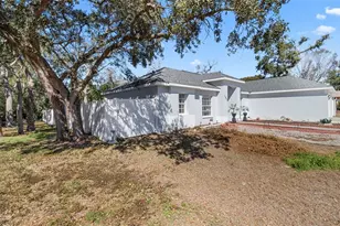 1007 Tryon Cir, Spring Hill, FL 34606 - Photo 7