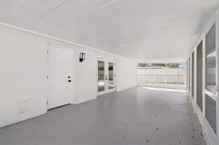 8818 Auburn Way, Tampa, FL 33615 - Photo 39