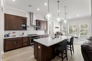 3839 San Vito Dr, Wesley Chapel, FL 33543 - Photo 9