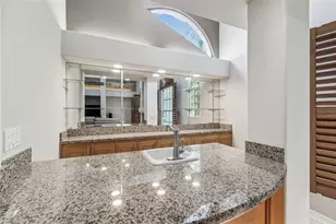 1705 Meyers Cove Dr, Tarpon Springs, FL 34689 - Photo 25