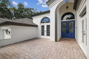 1705 Meyers Cove Dr, Tarpon Springs, FL 34689 - Photo 9