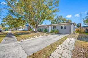 218 80th Ave N, Saint Petersburg, FL 33702 - Photo 3