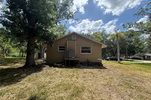 9029 Maiden Ln, Hudson, FL 34667 - Photo 9