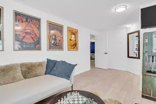 1907 Gulf Beach Blvd, Tarpon Springs, FL 34689 - Photo 35