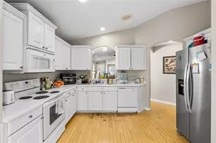 12113 Deertrack Loop, Spring Hill, FL 34610 - Photo 11