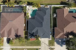 8169 Wild Oaks Cir, Largo, FL 33773 - Photo 37