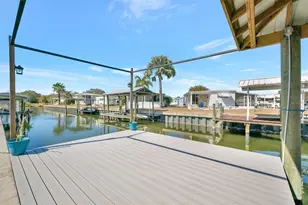 129 E St Lucia Loop, Apollo Beach, FL 33572 - Photo 5