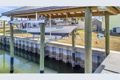 129 E Saint Lucia Loop, Apollo Beach, FL 33572 - Photo 1