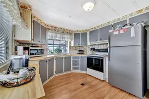 129 E St Lucia Loop, Apollo Beach, FL 33572 - Photo 47