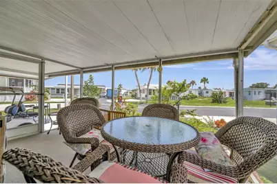 129 E Saint Lucia Loop, Apollo Beach, FL 33572 - Photo 41