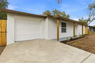 6416 Eden Ln, Tampa, FL 33634 - Photo 3