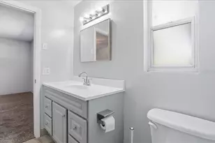 5991 Fairfield Ave S, Saint Petersburg, FL 33707 - Photo 11