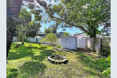 4042 Arkansas Avenue NE, Saint Petersburg, FL 33703 - Photo 37