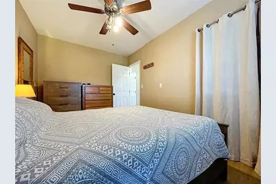 4042 Arkansas Avenue NE, Saint Petersburg, FL 33703 - Photo 21