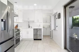 2710 Hibiscus Dr W, Belleair Beach, FL 33786 - Photo 17