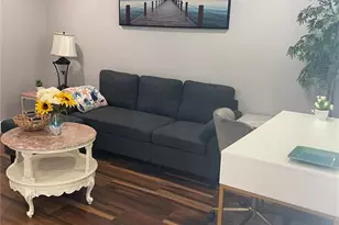 10674 101st Ave, Seminole, FL 33772 - Photo 13