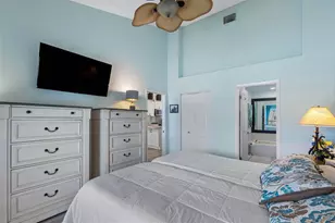 193 Sun Isle Cir, Treasure Island, FL 33706 - Photo 21