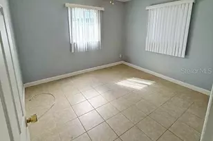 5520 Hobson St NE, Saint Petersburg, FL 33704 - Photo 15