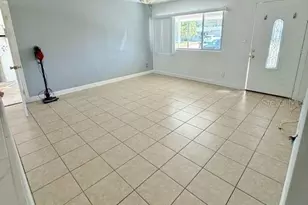 5520 Hobson St NE, Saint Petersburg, FL 33704 - Photo 7