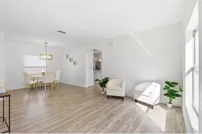 1421 Tahoe Springs Court, Ruskin, FL 33570 - Photo 9