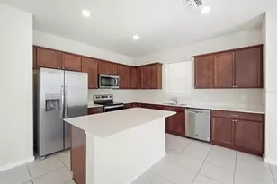 20466 Monza Loop, Land O Lakes, FL 34638 - Photo 7