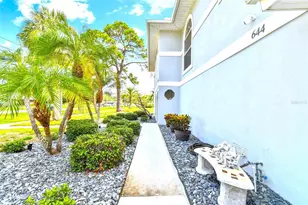 644 Bayshore Dr, Tarpon Springs, FL 34689 - Photo 13