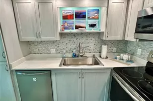 2296 Monaco Ln, Clearwater, FL 33763 - Photo 13