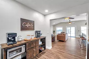 4815 Plantation Dr, Tampa, FL 33615 - Photo 9