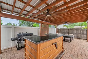 4815 Plantation Dr, Tampa, FL 33615 - Photo 29