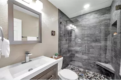 4815 Plantation Drive, Tampa, FL 33615 - Photo 27