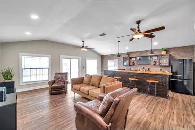 4815 Plantation Drive, Tampa, FL 33615 - Photo 11