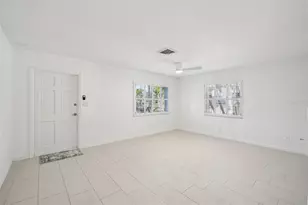 3843 Shore Acres Blvd NE, Saint Petersburg, FL 33703 - Photo 3