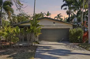 3843 Shore Acres Blvd NE, Saint Petersburg, FL 33703 - Photo 1