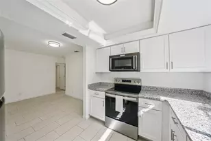 3843 Shore Acres Blvd NE, Saint Petersburg, FL 33703 - Photo 15