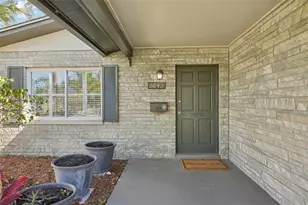 3843 Shore Acres Blvd NE, Saint Petersburg, FL 33703 - Photo 33