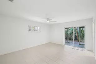 3843 Shore Acres Blvd NE, Saint Petersburg, FL 33703 - Photo 23