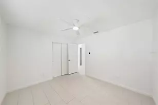 3843 Shore Acres Blvd NE, Saint Petersburg, FL 33703 - Photo 19