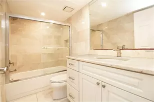 12140 Capri Cir S, Treasure Island, FL 33706 - Photo 29