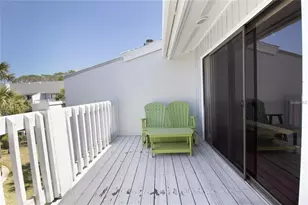 12140 Capri Cir S, Treasure Island, FL 33706 - Photo 21