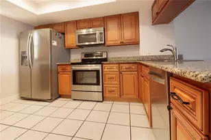12140 Capri Cir S, Treasure Island, FL 33706 - Photo 15