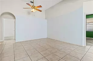 10323 Goldenbrook Way, Tampa, FL 33647 - Photo 11