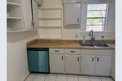 3213 W Hartnett Avenue, Tampa, FL 33611 - Photo 7