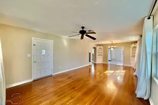 301 N Madison Ave, Clearwater, FL 33755 - Photo 5