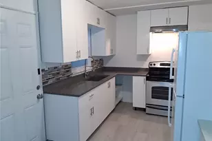 2020 13th St S, Saint Petersburg, FL 33705 - Photo 7