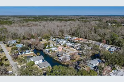 7247 Aberdeen Court, Weeki Wachee, FL 34607 - Photo 33