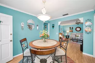 3958 37th St S, Saint Petersburg, FL 33711 - Photo 15