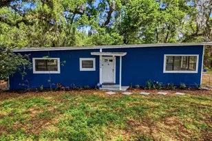 1004 Oakland Heights Ave, Plant City, FL 33563 - Photo 1