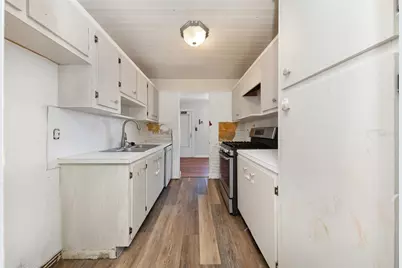 10032 65th Avenue N #9, Saint Petersburg, FL 33708 - Photo 9