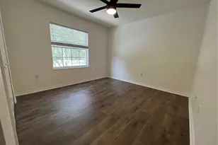 34924 Teeview Ln, Zephyrhills, FL 33541 - Photo 19